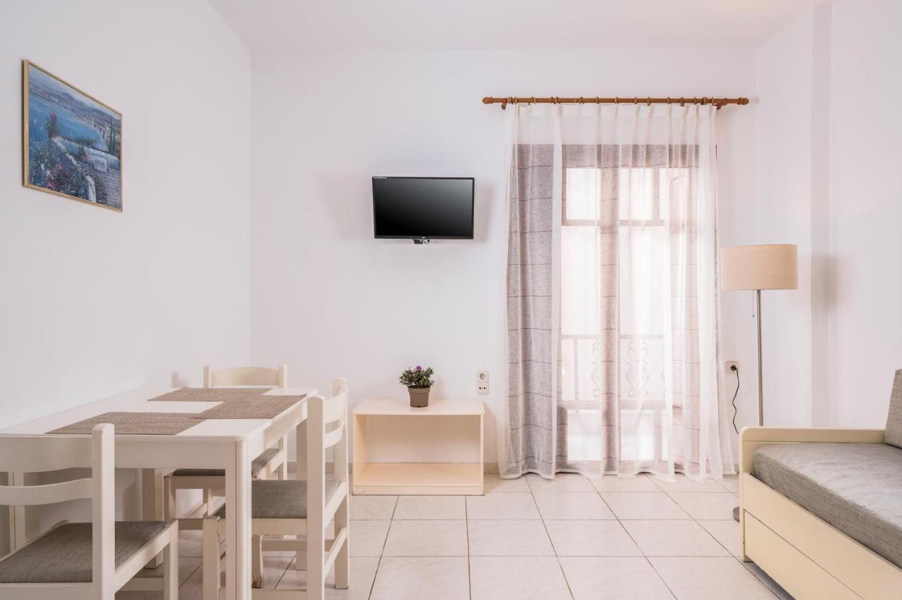 Captain Michalis Apartments Γαλατάς Εξωτερικό φωτογραφία