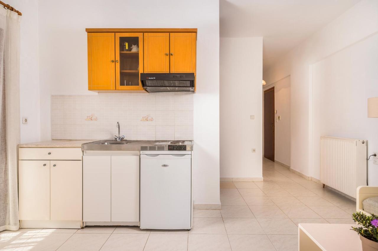 Captain Michalis Apartments Γαλατάς Εξωτερικό φωτογραφία