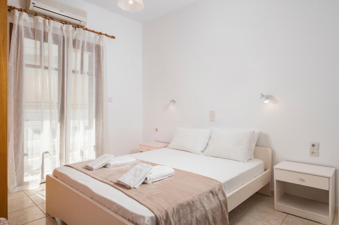 Captain Michalis Apartments Γαλατάς Εξωτερικό φωτογραφία