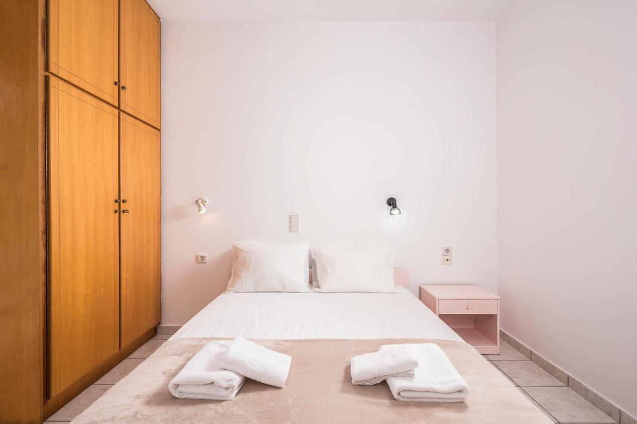 Captain Michalis Apartments Γαλατάς Εξωτερικό φωτογραφία
