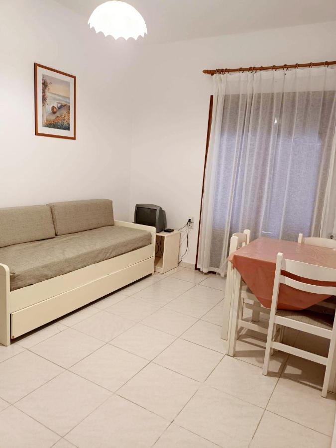 Captain Michalis Apartments Γαλατάς Εξωτερικό φωτογραφία